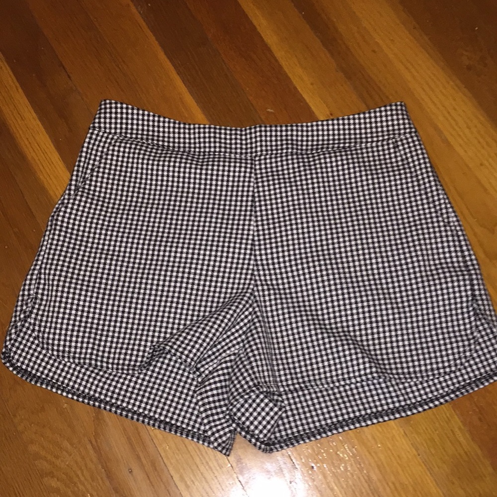 Brandy Melville gingham shorts